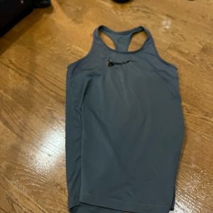 grey nike dri fit tank top size xs